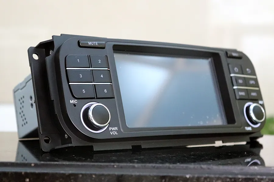Jeep Grand Cherokee/Wrangler/Liberty 1999-2007 Autoradio GPS Aftermarket Android Head Unit Navigation Car Stereo 