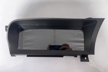 Mercedes-Benz CL-Class C216 S-Class W221 RHD Aftermarket Radio Upgrade carplay DAB