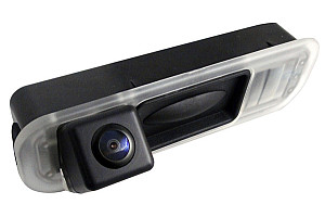 Ford Focus Hatchback/Sedan 2012  aftermarket reversing camera