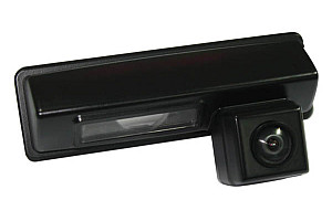 Mitsubishi Grandis aftermarket backup reversing 