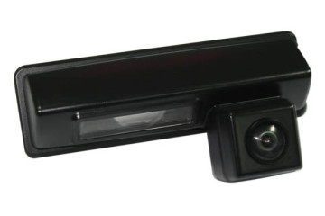 Mitsubishi Grandis aftermarket backup reversing 