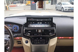 Toyota Land Cruiser LC200 2008-2021 aftermarket radio upgrade head unit