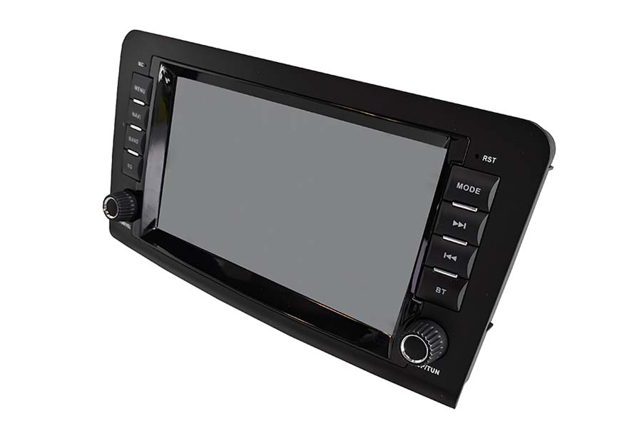 Mercedes-Benz GL-X164/ML-W164 Aftermarket Radio Upgrade