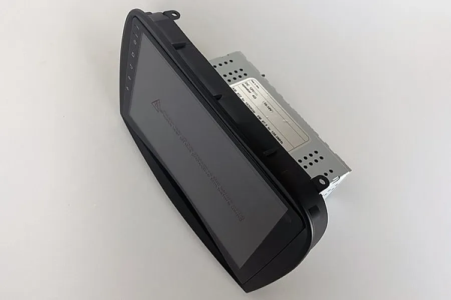 Mercedes-Benz SL Class R230 2005-2012 aftermarket Radio Upgrade touch screen