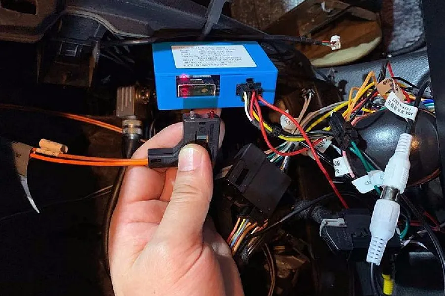 D2B Fiber Optic(MOST) adapter for Mercedes-Benz