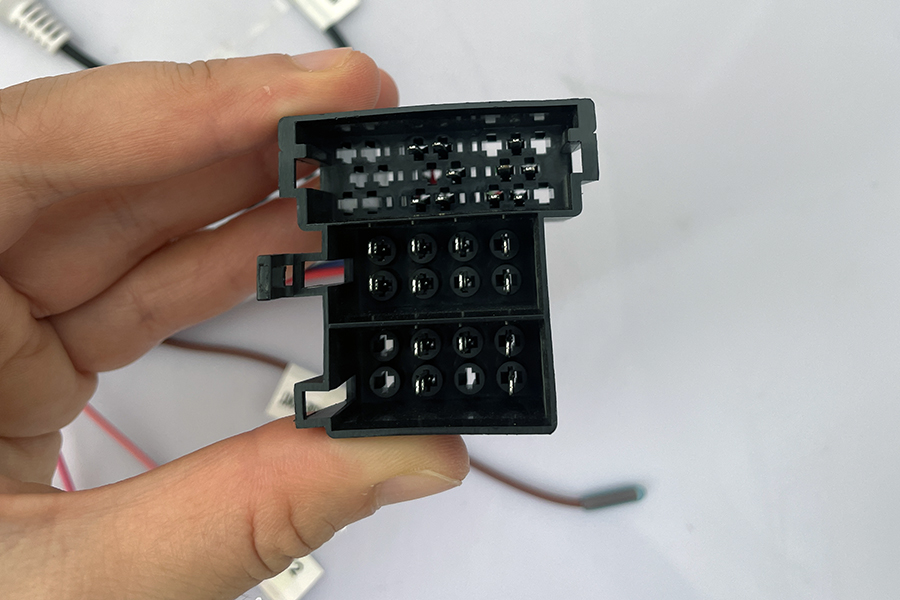 Kia Cerato/Forte/Koup 2008-2012 Aftermarket radio upgrade DAB 