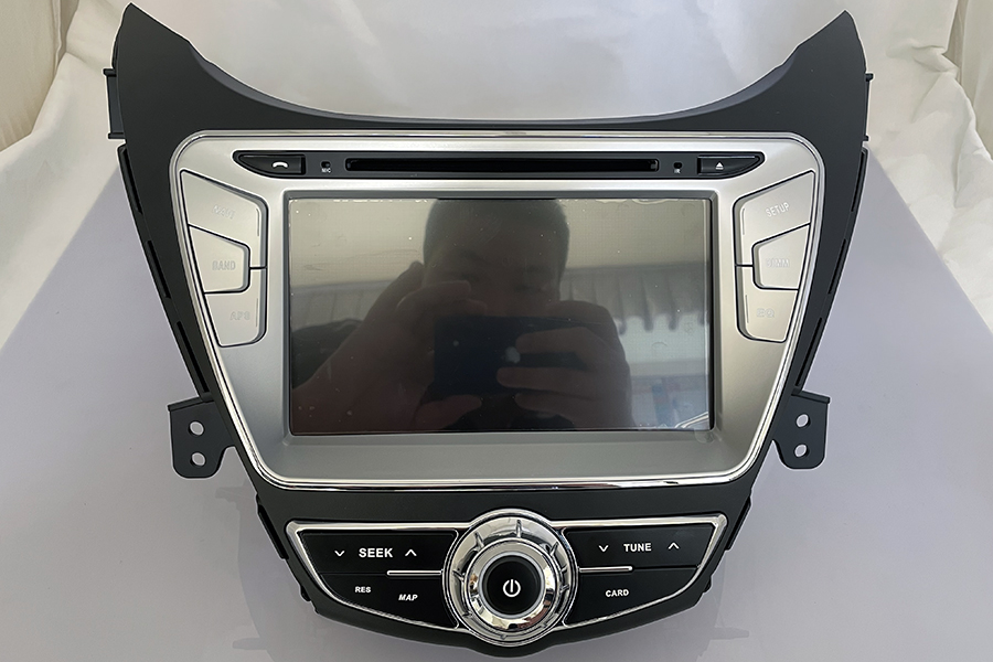 Hyundai Elantra 2011-2013 Aftermarket Radio Upgrade image