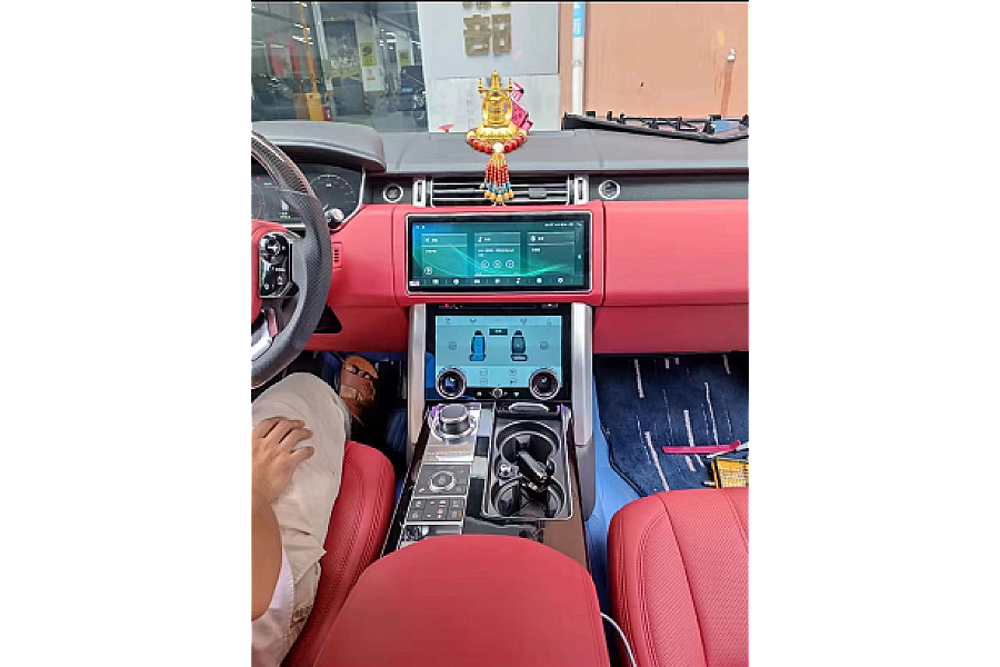 Range Rover Vogue L405 Left 12.3" screen aftermarket radio upgrade headunit image