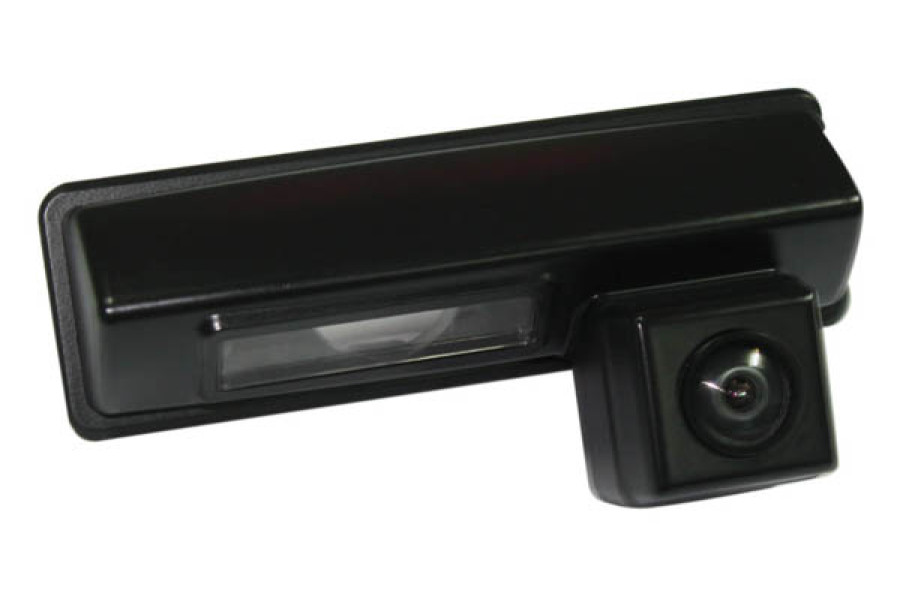 Mitsubishi Grandis aftermarket backup reversing 