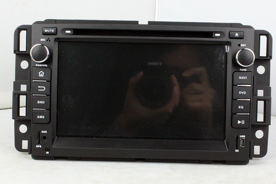 Chevrolet 2007-2014 Android Head Unit | Navigation, CarPlay & DAB